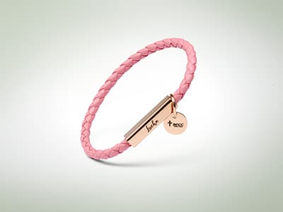 Pulsera cuero con medalla rosa